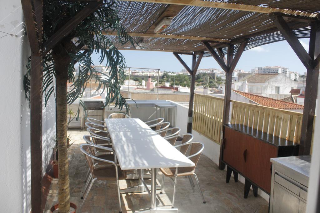 Lagos Central Hostel ภายนอก รูปภาพ