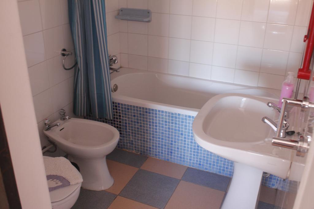 Lagos Central Hostel ภายนอก รูปภาพ