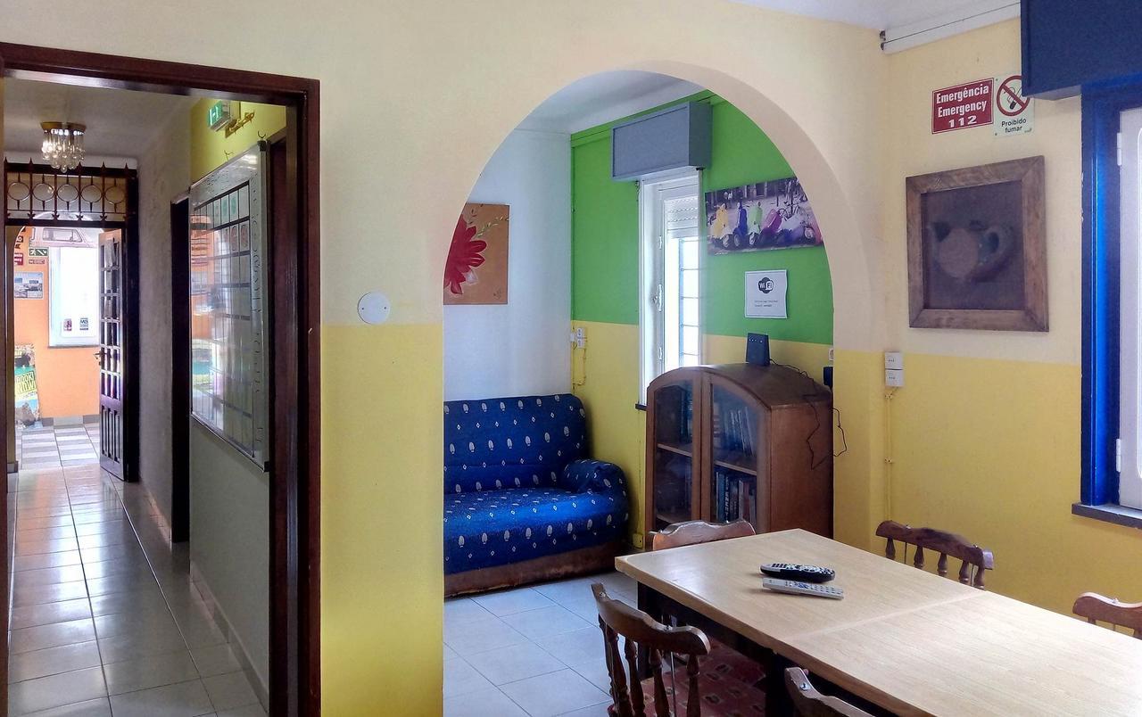 Lagos Central Hostel ภายนอก รูปภาพ